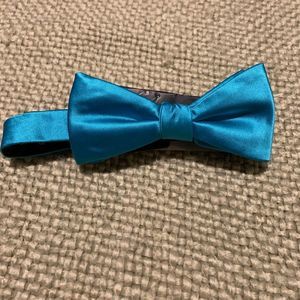 Three bow ties